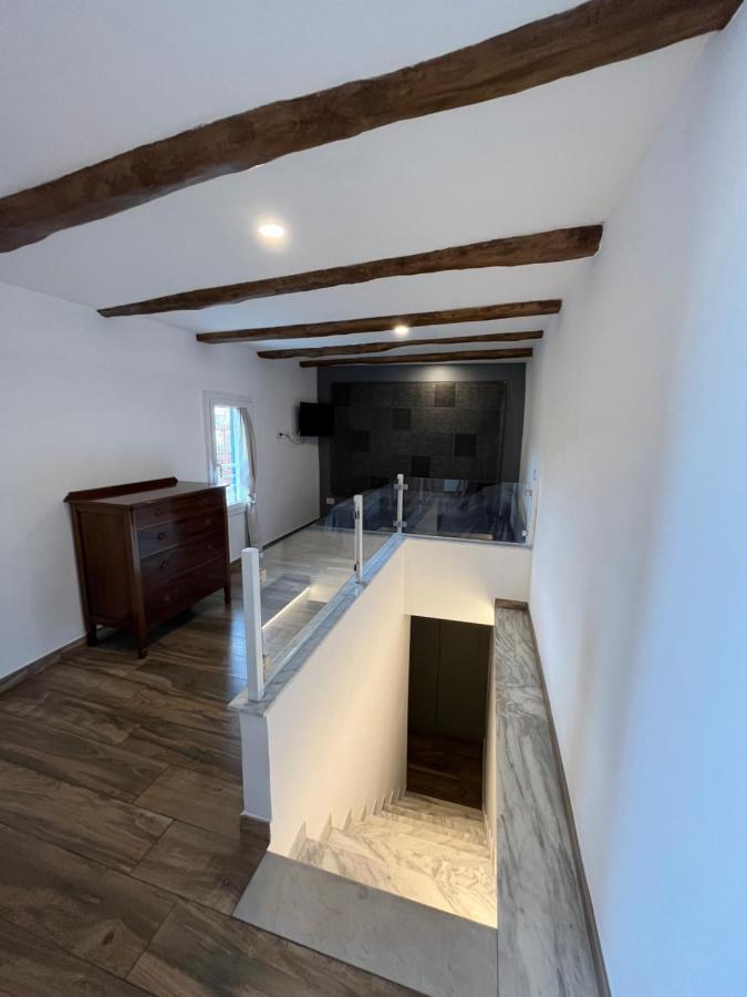 Beverello Suite Napels Buitenkant foto